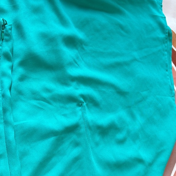 cupcakes and cashmere Deliz Dress Leaf Green - Picture 8 of 9